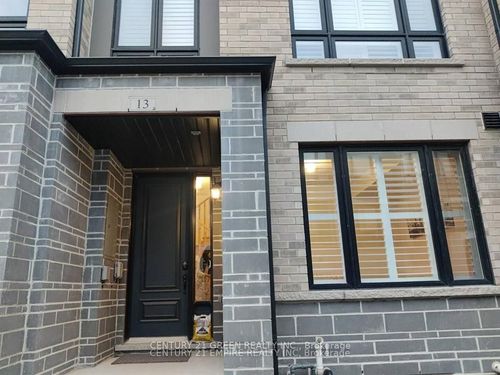 13 Steamboat Way, Whitby, ON, L1N0M6 | Card Image