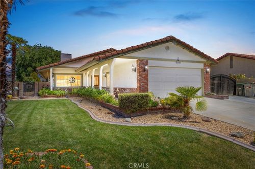 13045 Caspian Drive, Victorville, CA, 92395 | Card Image