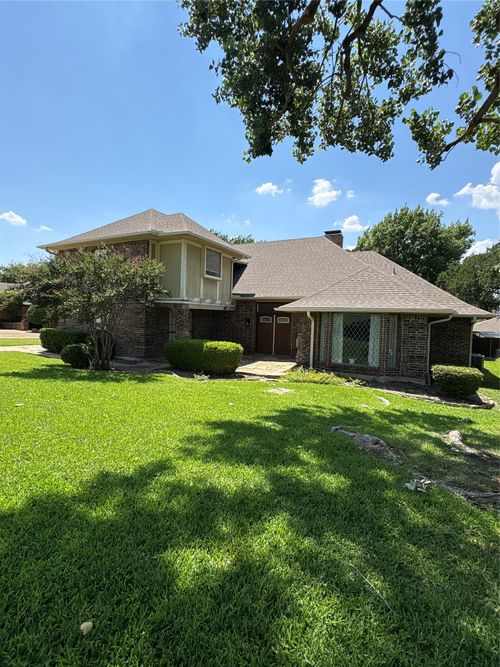 1525 Palm Valley Dr, Garland, TX, 75043-1340 | Card Image