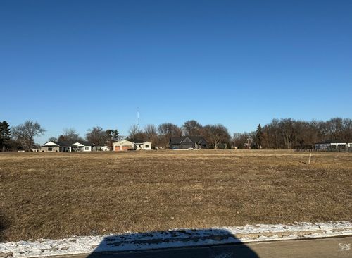 367 Ann Ave, Riverdale, IA, 52722-5722 | Card Image
