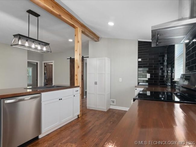 322 W Seneca Ave, House other with 3 bedrooms, 2 bathrooms and null parking in Nowata OK | Image 7