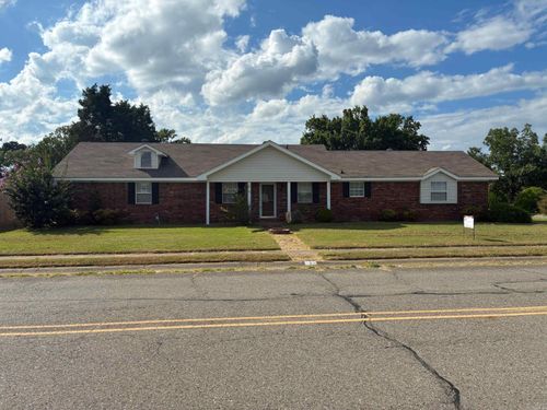 1 Danbury Ln, Jacksonville, AR, 72076-3312 | Card Image