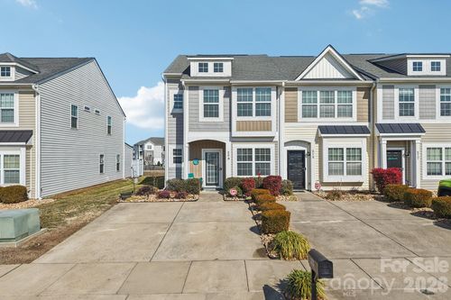 209 Halton Crossing Dr Sw, Concord, NC, 28027-9420 | Card Image