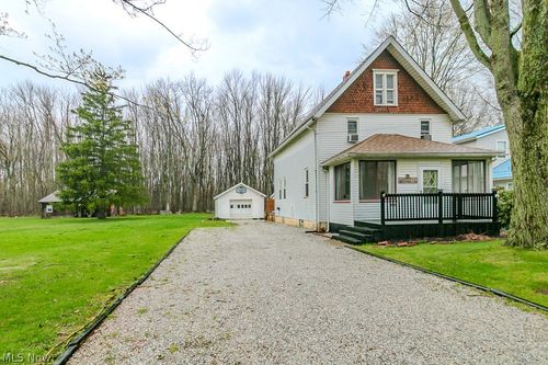 107 North Ave, Geneva, OH, 44041-1019 | Card Image