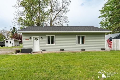 14374 Oakville Waltz Road, London Township, MI, 48191 | Card Image