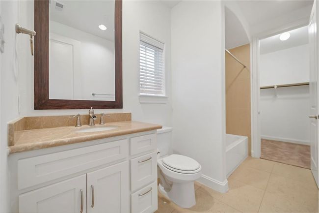 2202 Lakeshore Edge Dr, House other with 3 bedrooms, 5 bathrooms and 2 parking in Houston TX | Image 9