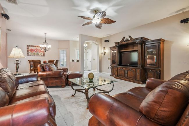 416 Davinci Pass, House other with 3 bedrooms, 2 bathrooms and null parking in POINCIANA FL | Image 8