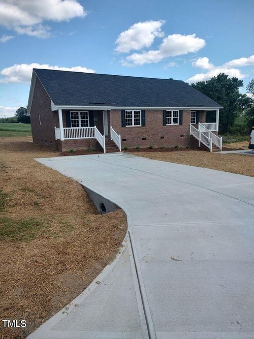 34 Holly Mar Rd, Zebulon, NC, 27597-6261 | Card Image