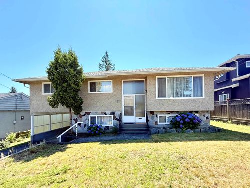 6960 Napier St, Burnaby, BC, V5B2C4 | Card Image
