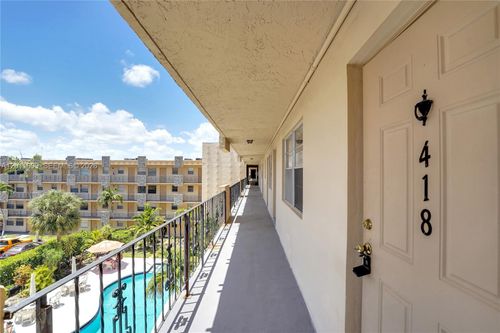 418-2145 Pierce St, Hollywood, FL, 33020-7402 | Card Image