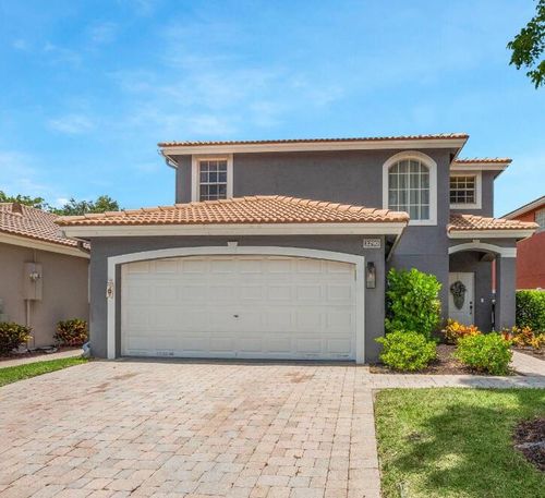 3290 Turtle Cv, West Palm Beach, FL, 33411-6472 | Card Image