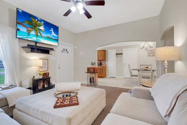 2222 3 Rd St, House other with 3 bedrooms, 2 bathrooms and 1 parking in Rosenberg TX | Image 9