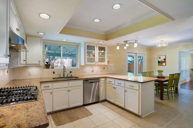 11204 Deadoak Ln, House other with 4 bedrooms, 3 bathrooms and 4 parking in Austin TX | Image 10