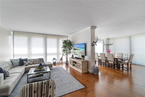 apt-25-4031 Gulf Shore Blvd N, NAPLES, FL, 34103-2639 | Card Image