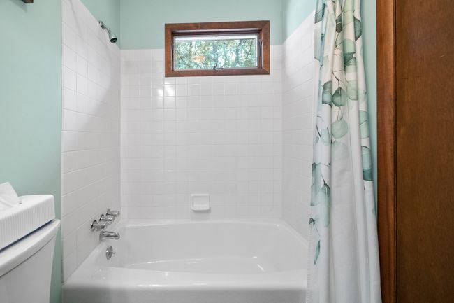 3003 Coleridge Dr, House other with 3 bedrooms, 2 bathrooms and null parking in Erie PA | Image 17