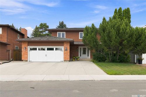 515 Emerald Pl, Saskatoon, SK, S7J4E4 | Card Image