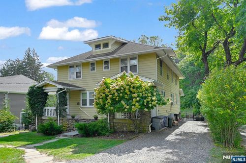 119-117-119 Ridge Ave, Park Ridge, NJ, 07656-1630 | Card Image