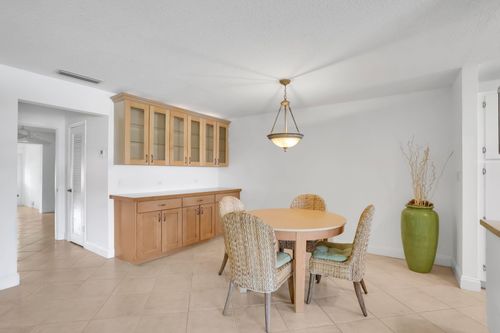 b-250 High Point Ct, Boynton Beach, FL, 33435-6657 | Card Image