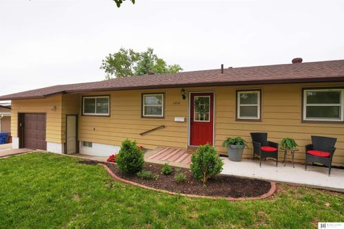 1212 Bellaire Blvd, Bellevue, NE, 68005-3607 | Card Image