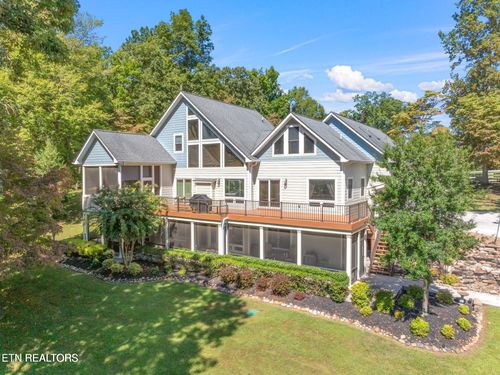 209 Bucks And Doe Ln, La Follette, TN, 37766-6559 | Card Image