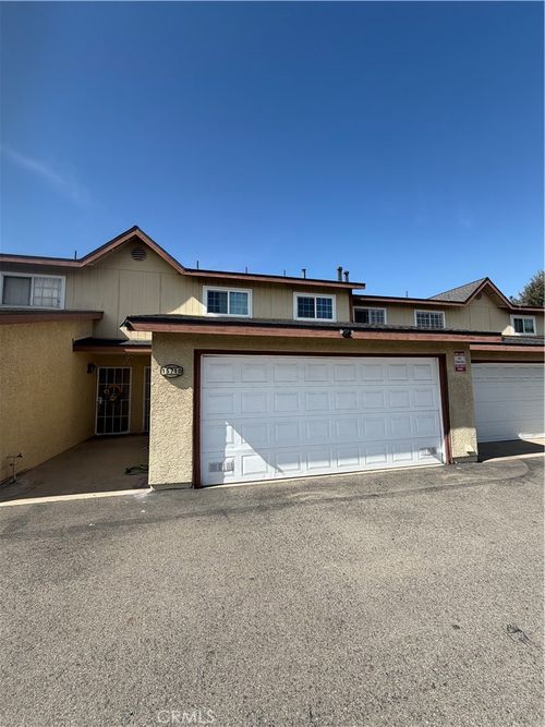 1571 S Reservoir St, Pomona, CA, 91766-5400 | Card Image