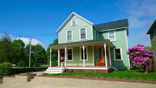 412 Atlantic Ave, Greenport, NY, 11944-1205 | Card Image