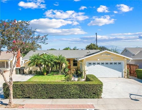 467 W Roberta Ave, Fullerton, CA, 92832-3232 | Card Image