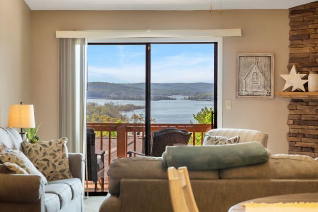 Table Rock Lake Condo | Image 12