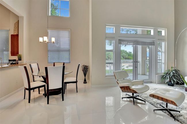 UNIT-104N - 450 N Federal Hwy, Townhouse with 3 bedrooms, 3 bathrooms and null parking in Boynton Beach FL | Image 8