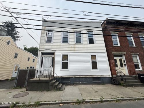 84 Ida St, Troy, NY, 12180-4606 | Card Image