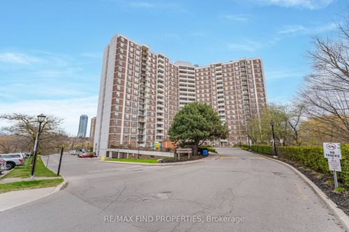 403-20 Edgecliffe Golfway, East York, ON, M3C3A4 | Card Image