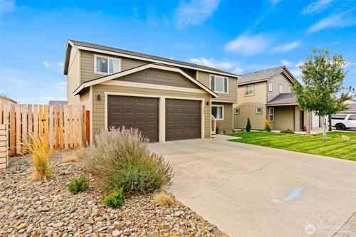 300 E Country Side Ave, Ellensburg, WA, 98926-7776 | Card Image
