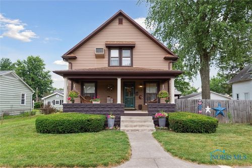 222 Lincoln Ave, Swanton, OH, 43558-1020 | Card Image