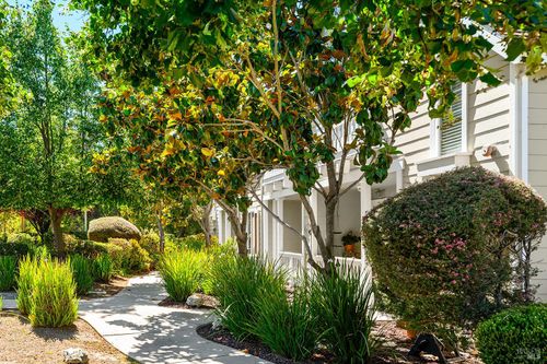 26 Mather Ct, Novato, CA, 94949-6471 | Card Image