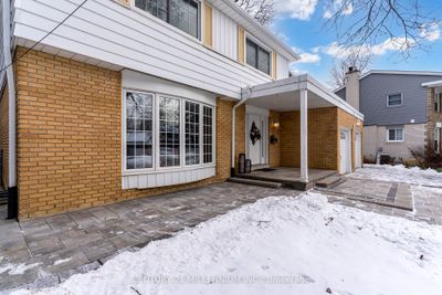 40 Ridgehill Dr, House other with 4 bedrooms, 4 bathrooms and 6 parking in Brampton ON | Image 2