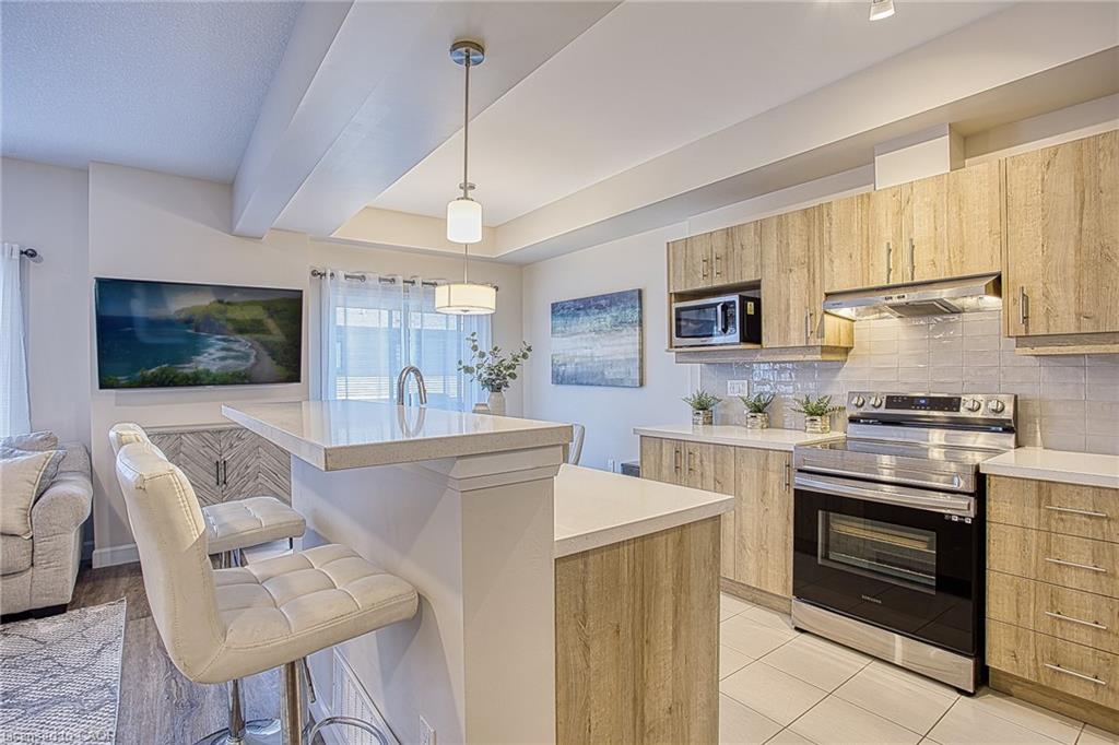 Residential in Hamilton 4
