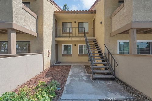 102-1110 W Blaine St, Riverside, CA, 92507 | Card Image