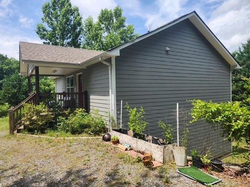 69 Sequoia Ln, Blue Ridge, GA, 30513-6984 | Card Image