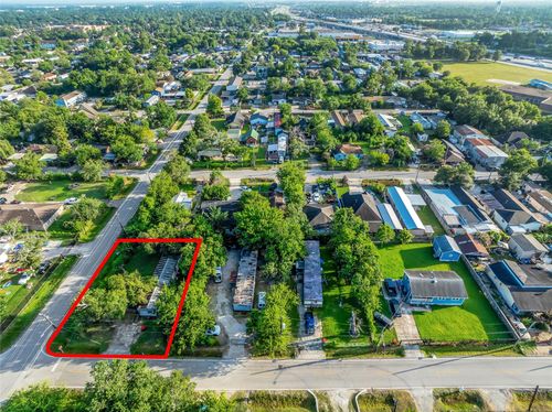 719 Manor St, Houston, TX, 77015-4135 | Card Image