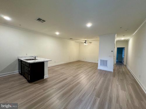 apt-202-1812 Main St, CHESTER, MD, 21619-2960 | Card Image