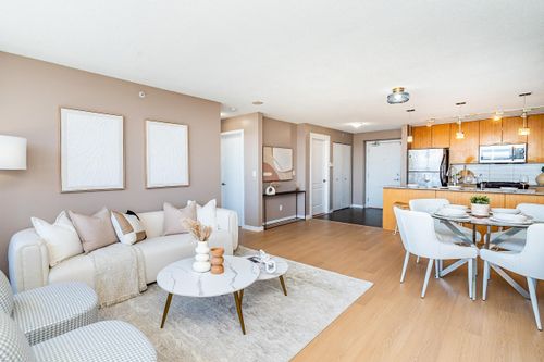 504-39 Sixth St, New Westminster, BC, V3L0B3 | Card Image