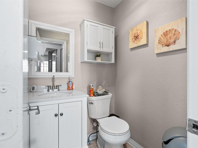 2080 Highway 87, House other with 0 bedrooms, 3 bathrooms and 2 parking in Crystal Beach TX | Image 20