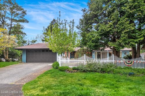 364 Alpine St, Seaside, OR, 97138-7706 | Card Image