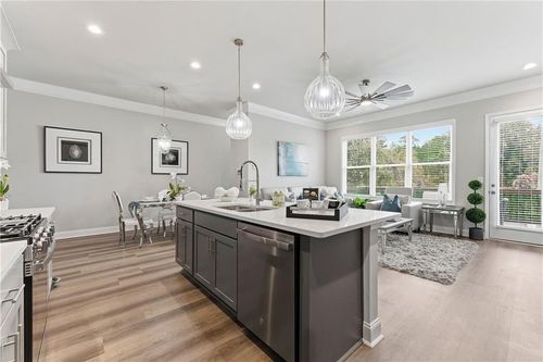 8-3376 Sarah Trl, Decatur, GA, 30032 | Card Image