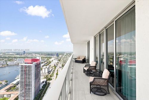 t3909-4010 S Ocean Dr, Hollywood, FL, 33019-3063 | Card Image