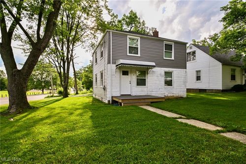 1698 Sunset Ave, Akron, OH, 44301-3250 | Card Image