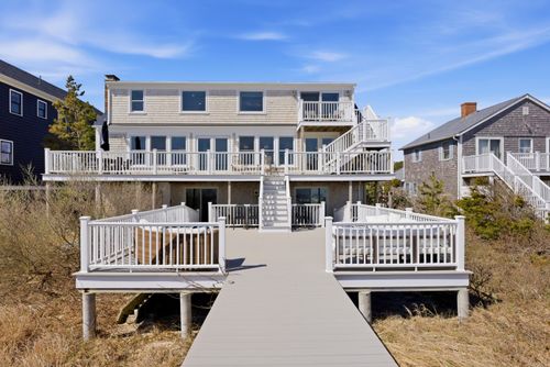 115 Phillips Rd, Sagamore Beach, MA, 02562 | Card Image