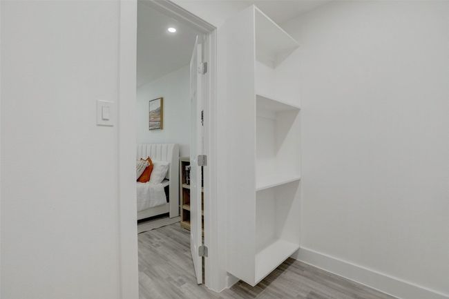 APT-105 - 1200 E 52 Nd St, Condo with 1 bedrooms, 1 bathrooms and 1 parking in Austin TX | Image 22
