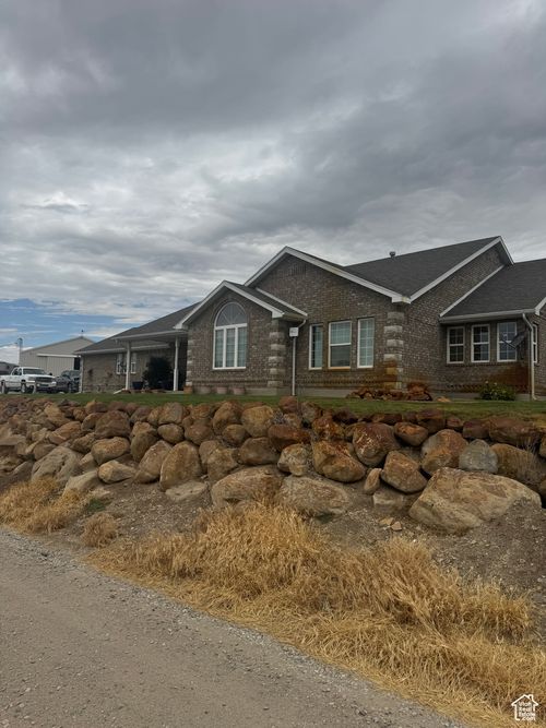 19180 7000, Mt Pleasant, UT, 84647-2306 | Card Image