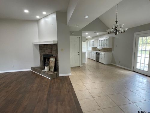 118 Eg Mcmillan Way, Daingerfield, TX, 75638-1547 | Card Image